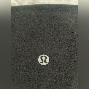 Lululemon size 4 cropped leggings